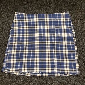 Rue21 Navy and White Plaid Mini Skirt